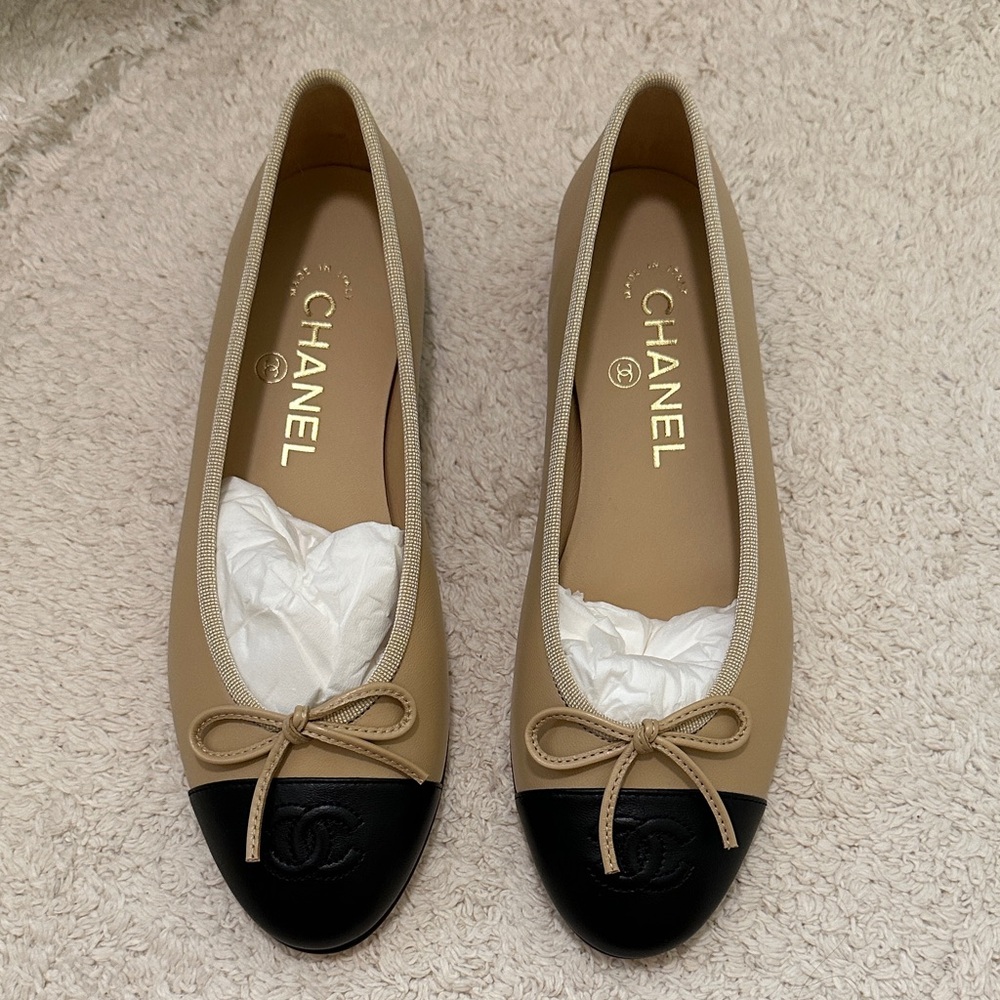 CHANEL Ballerina Flats